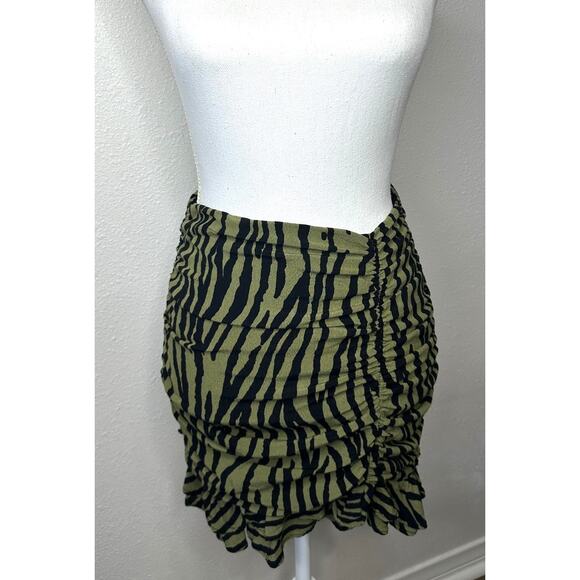 ZARA Green Zebra Print Ruched Mini Skirt XS Ruffle Hem Back Zip - Picture 1 of 15